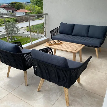 Apartman Anesi & Leptokariá