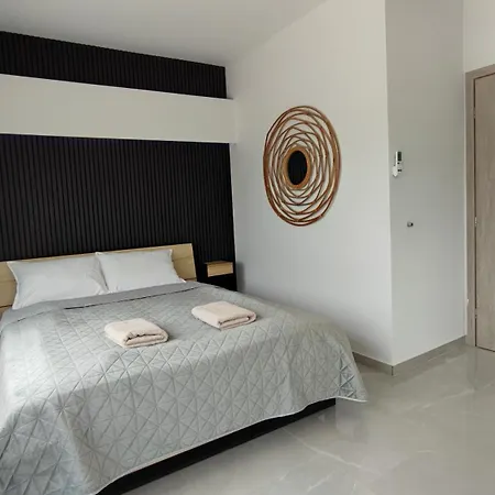 Anesi & Apartment Leptokarya (Pieria)